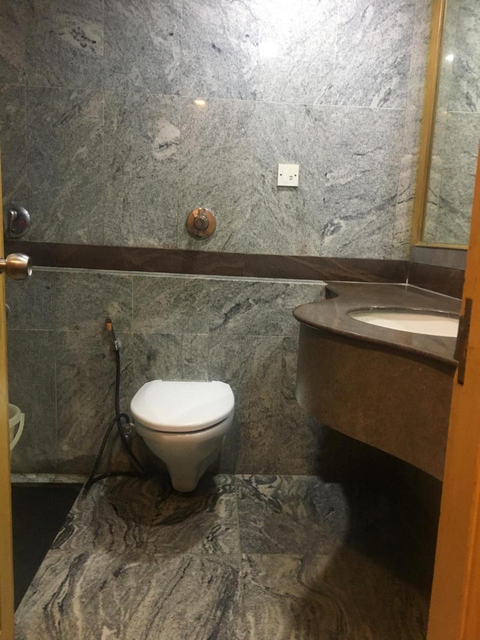 Asr Guesthouse 蒂鲁帕蒂 外观 照片